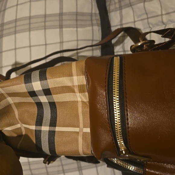 Bags - Picture 7 of 8